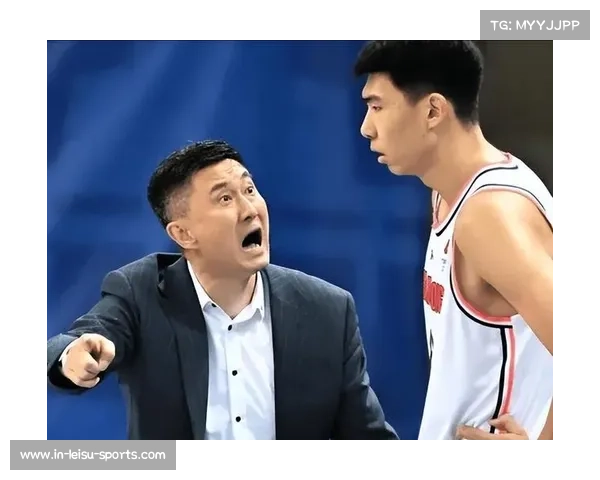 广东宏远热身赛惜败澳门黑熊 杜锋直言防守松懈需加强 广东宏远热身赛惜败澳门黑熊 杜锋直言防守松懈需加强